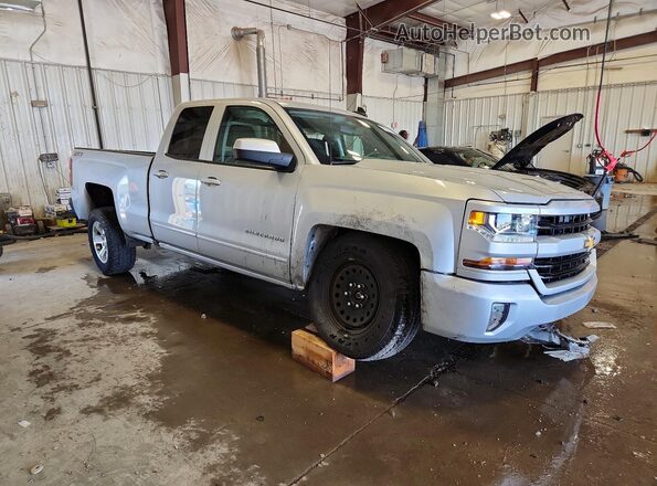 1GCVKREC1HZ267338 2017 CHEVROLET SILVERADO Silver წინა მარჯვენა