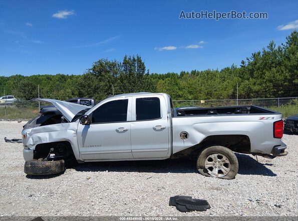 1GCVKREC2HZ138685 2017 CHEVROLET SILVERADO Silver Widok wnętrza 360 stopni