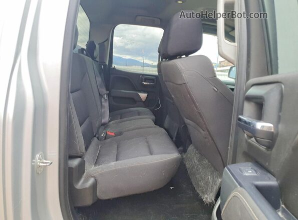 1GCVKREC2HZ259524 2017 CHEVROLET SILVERADO Silver უკანა სავარძლების ხედი