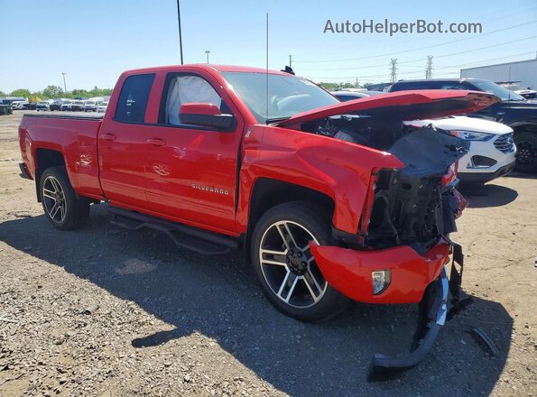 1GCVKREC2JZ304029 2018 CHEVROLET SILVERADO Red წინა მარჯვენა