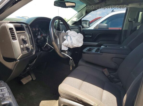 1GCVKREC4HZ307976 2017 CHEVROLET SILVERADO Silver Սալոնի դիմացի տեսք