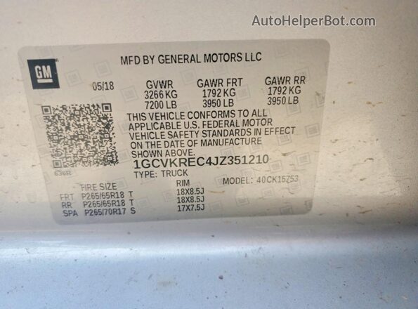 1GCVKREC4JZ351210 2018 CHEVROLET SILVERADO Silver Вид підкапотного простору