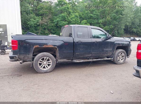 1GCVKREC5HZ322020 2017 CHEVROLET SILVERADO Black Widok wnętrza z tyłu