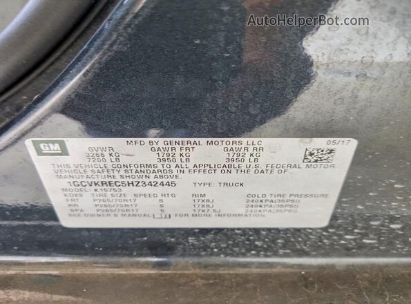 1GCVKREC5HZ342445 2017 CHEVROLET SILVERADO Угольный Вид подкапотного пространства