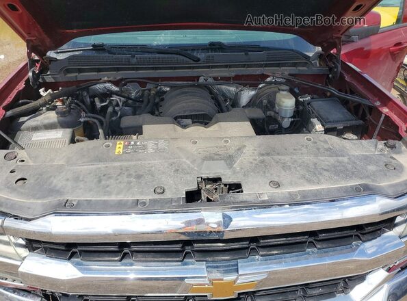 1GCVKREC5JZ163814 2018 CHEVROLET SILVERADO Красный Вид задней части салона