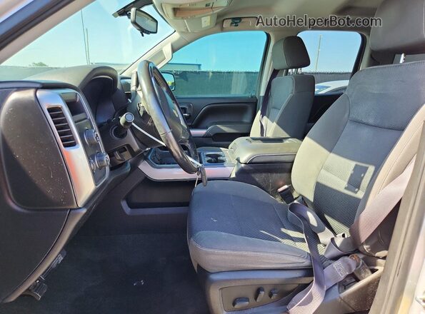 1GCVKREC6HZ108475 2017 CHEVROLET SILVERADO Silver Սալոնի դիմացի տեսք