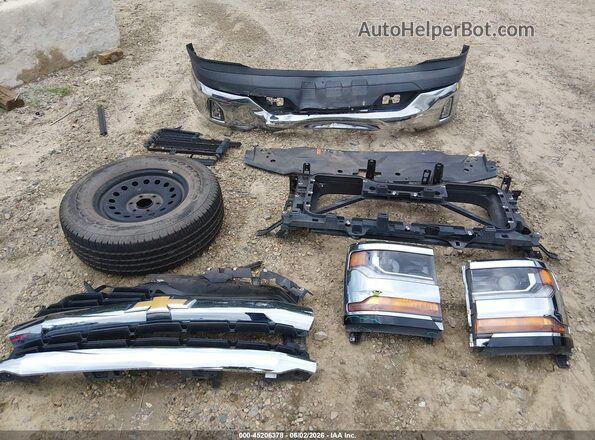 1GCVKREC6HZ354989 2017 CHEVROLET SILVERADO Black ხელსაწყოთა პანელის ხედი