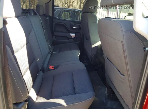 1GCVKREC8GZ416052 2016 CHEVROLET SILVERADO Red Widok tylnych siedzeń