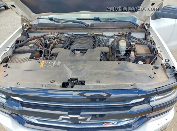 1GCVKREC8JZ294784 2018 CHEVROLET SILVERADO White 
