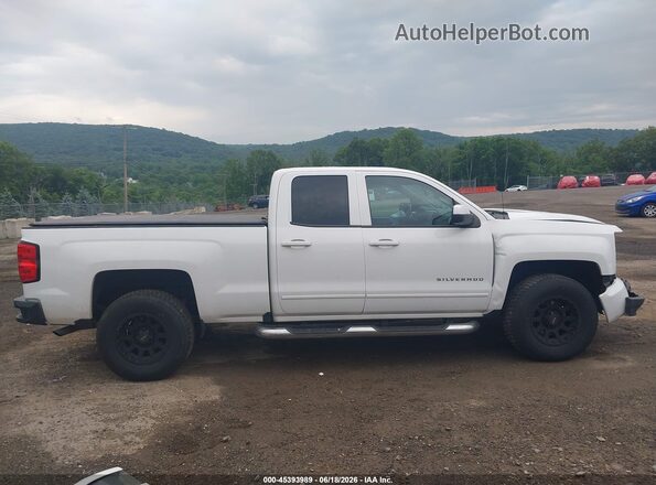 1GCVKREC9JZ382288 2018 CHEVROLET SILVERADO White Вид задньої частини салону