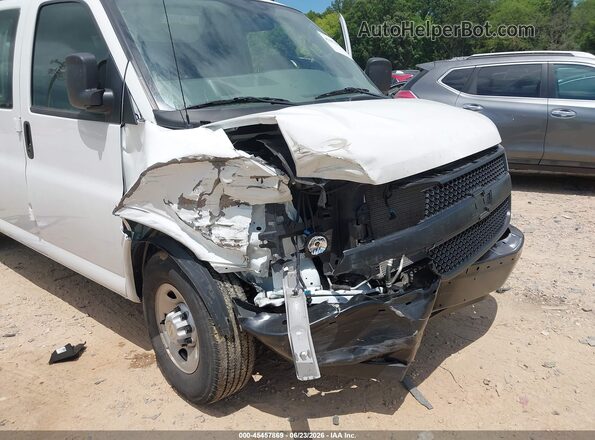 1GCWGAF78R1174714 2024 CHEVROLET EXPRESS White Front view