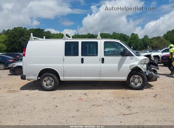 1GCWGAF78R1174714 2024 CHEVROLET EXPRESS White Rear interior view
