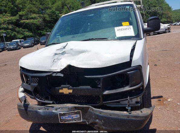 1GCWGAFF1H1349519 2017 CHEVROLET EXPRESS White Vista del cuadro de instrumentos