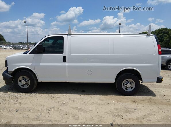 1GCWGAFF3H1351451 2017 CHEVROLET EXPRESS White 