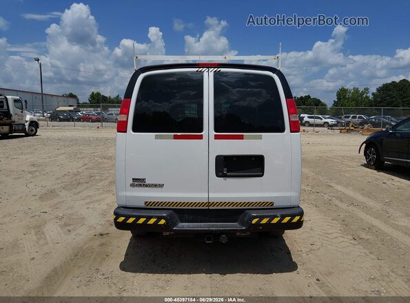 1GCWGAFF3H1351451 2017 CHEVROLET EXPRESS White 
