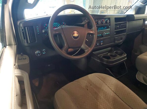 1GCWGAFF7H1133691 2017 CHEVROLET EXPRESS White Dashboard view