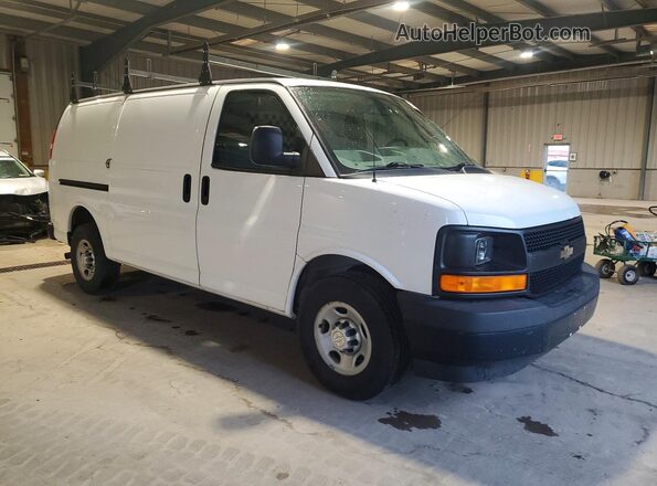 1GCWGAFF7H1133691 2017 CHEVROLET EXPRESS White Front right