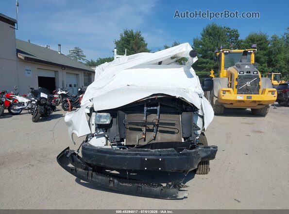 1GCWGAFF7H1351842 2017 CHEVROLET EXPRESS Белый Вид панели приборов