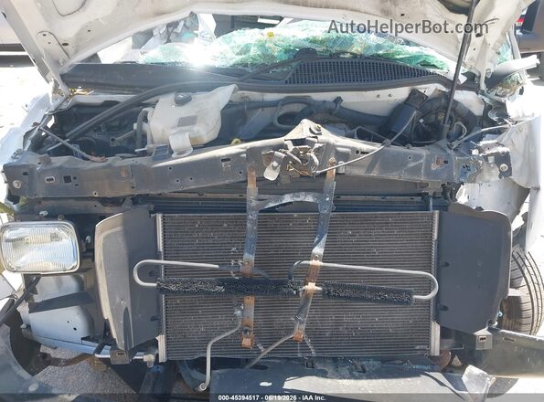 1GCWGAFF7H1351842 2017 CHEVROLET EXPRESS Белый Вид сзади