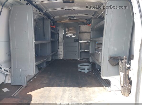 1GCWGAFF7H1351842 2017 CHEVROLET EXPRESS Белый Вид наклейки с VIN-кодом