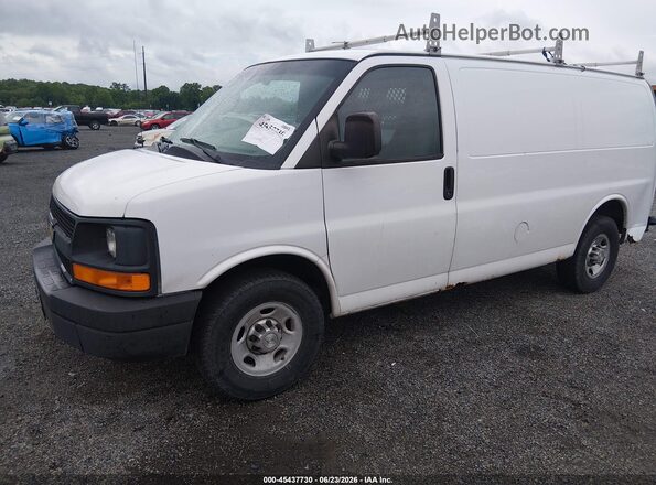1GCWGAFF8G1236780 2016 CHEVROLET EXPRESS White Vista tres cuartos delantera izquierda