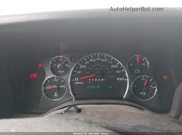 1GCWGAFF8G1236780 2016 CHEVROLET EXPRESS White Vista de los asientos traseros