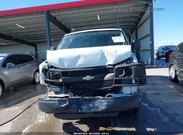 1GCWGAFF9G1156808 2016 CHEVROLET EXPRESS White Vista del cuadro de instrumentos