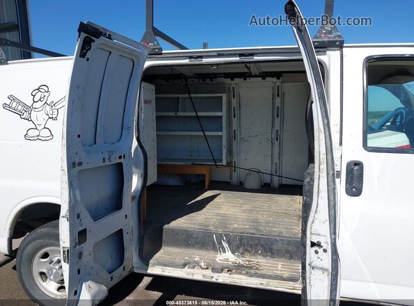 1GCWGAFF9G1156808 2016 CHEVROLET EXPRESS White Vista de la etiqueta del VIN