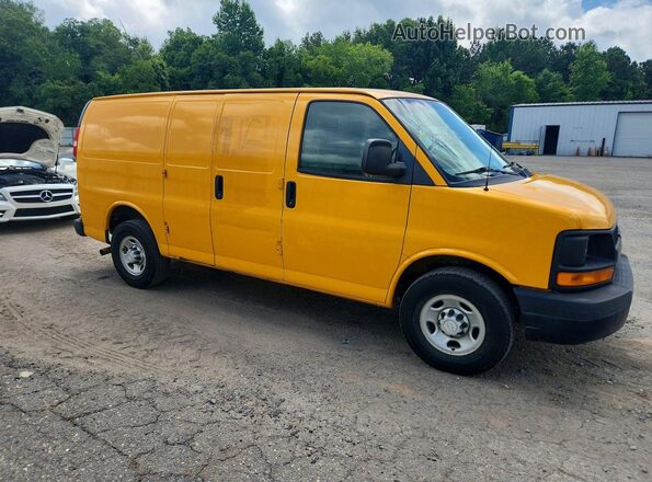1GCWGAFFXG1243715 2016 CHEVROLET EXPRESS Yellow Przód prawy