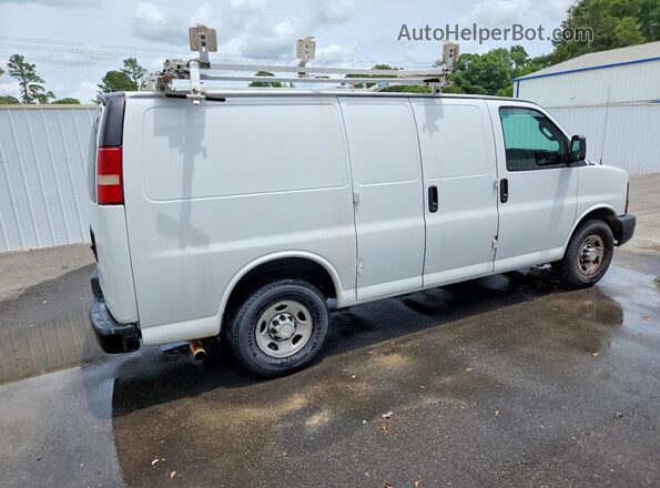 1GCWGAFFXG1280862 2016 CHEVROLET EXPRESS White Rear right
