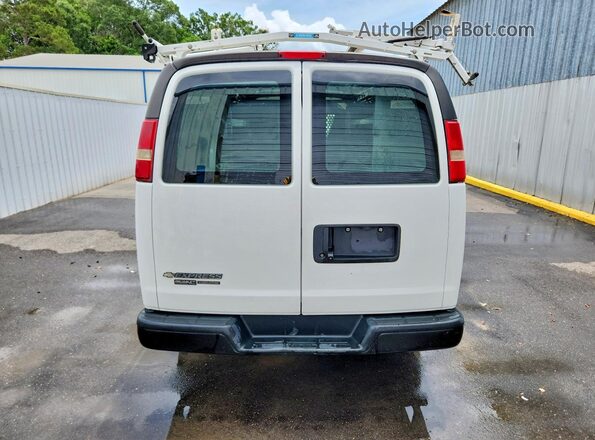 1GCWGAFFXG1280862 2016 CHEVROLET EXPRESS White Rear view