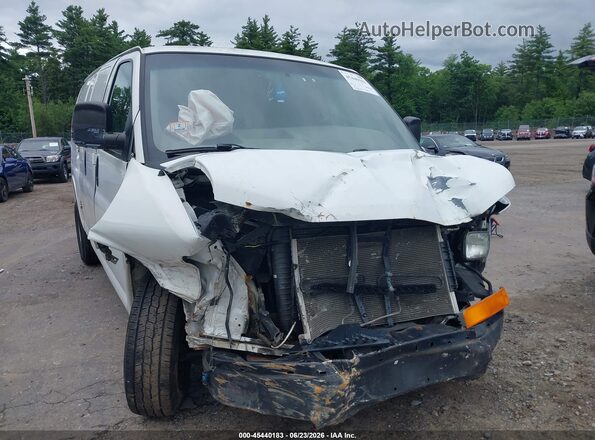 1GCWGAFFXH1113631 2017 CHEVROLET EXPRESS White Դիմացի տեսք