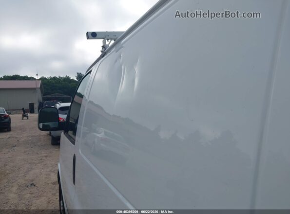 1GCWGAFFXH1223384 2017 CHEVROLET EXPRESS Белый Вид спереди