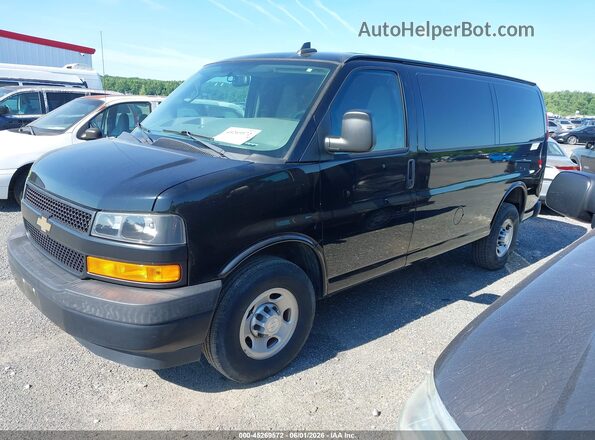1GCWGAFG1J1277168 2018 CHEVROLET EXPRESS Black წინა მარცხენა ხედი სამი მეოთხედიდან