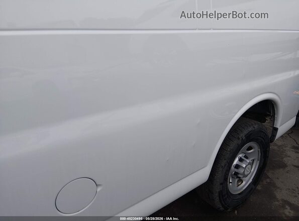 1GCWGAFG5G1241007 2016 CHEVROLET EXPRESS White 
