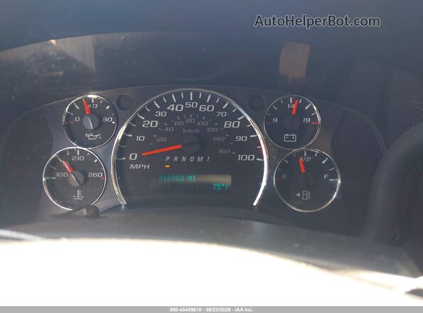 1GCWGAFG8J1340444 2018 CHEVROLET EXPRESS Белый Вид задних сидений