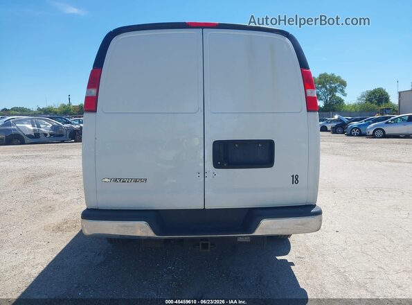 1GCWGAFG8J1340444 2018 CHEVROLET EXPRESS Белый 