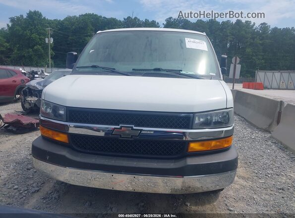 1GCWGAFGXJ1906197 2018 CHEVROLET EXPRESS White Vista del cuadro de instrumentos