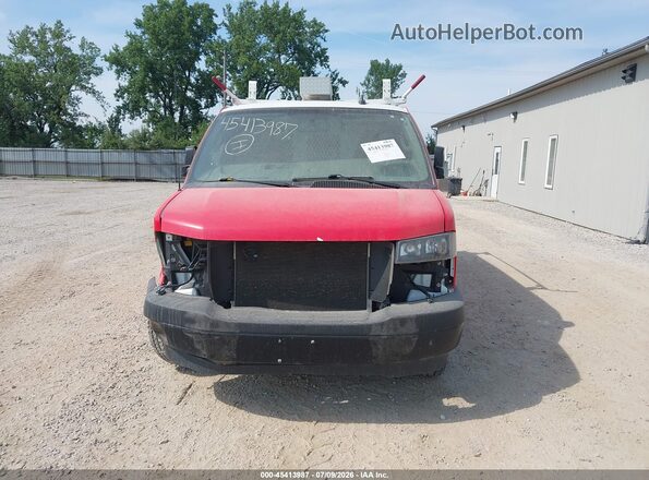 1GCWGAFP0M1305210 2021 CHEVROLET EXPRESS Red Widok wnętrza z tyłu
