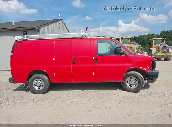 1GCWGAFP0M1305210 2021 CHEVROLET EXPRESS Red Widok wnętrza 360 stopni