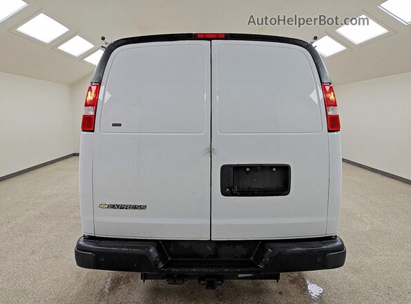 1GCWGAFP1N1139541 2022 CHEVROLET EXPRESS White 
