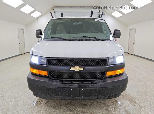 1GCWGAFP1N1139541 2022 CHEVROLET EXPRESS White 