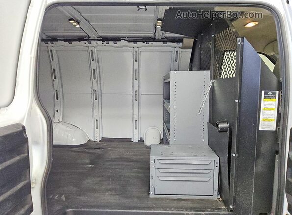 1GCWGAFP1N1139541 2022 CHEVROLET EXPRESS White 