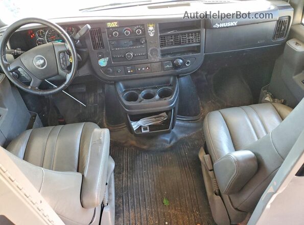 1GCWGAFP1N1174631 2022 CHEVROLET EXPRESS White 
