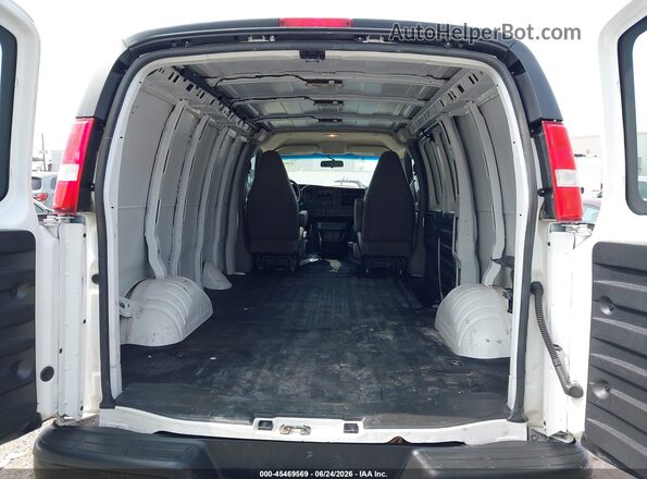 1GCWGAFP1P1102511 2023 CHEVROLET EXPRESS White VIN კოდის სტიკერის ხედი
