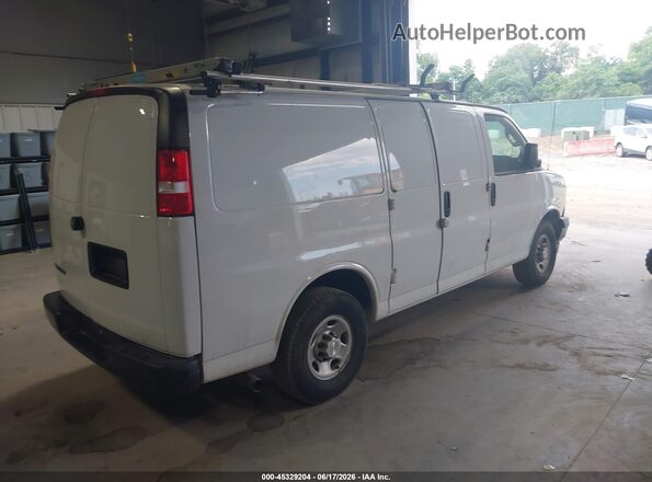 1GCWGAFP4N1214393 2022 CHEVROLET EXPRESS White Rear right