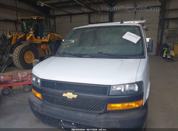 1GCWGAFP4N1214393 2022 CHEVROLET EXPRESS White Instrument cluster view