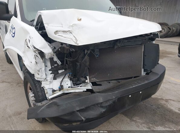 1GCWGAFP4P1219368 2023 CHEVROLET EXPRESS White Դիմացի տեսք