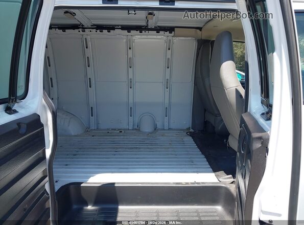 1GCWGAFP4P1222707 2023 CHEVROLET EXPRESS White Widok naklejki z numerem VIN