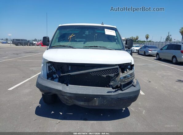 1GCWGAFP7J1182159 2018 CHEVROLET EXPRESS White 360 interior view